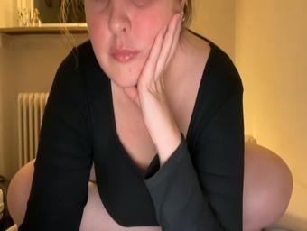 Yourshygirl er i gratischat