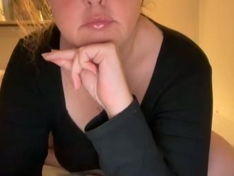 Yourshygirl er i gratischat
