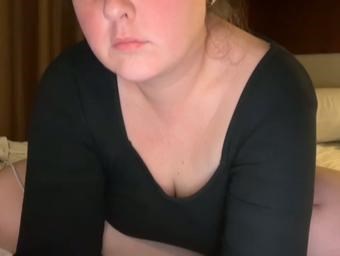 Yourshygirl er i gratischat