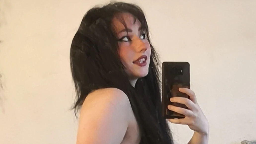 Goddess Adelina 's profile billede