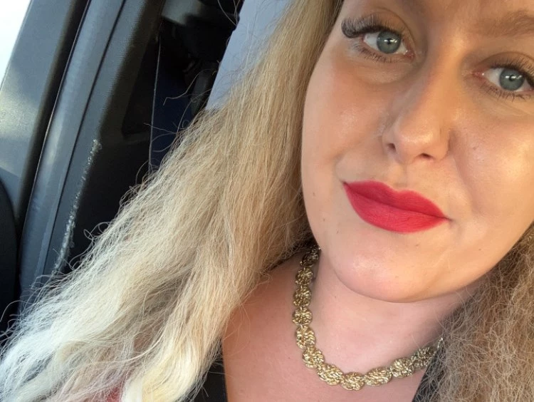 LeahLux's profile billede