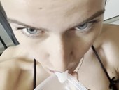 Show thumbnail