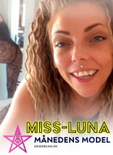 Besøg månedens webcam model